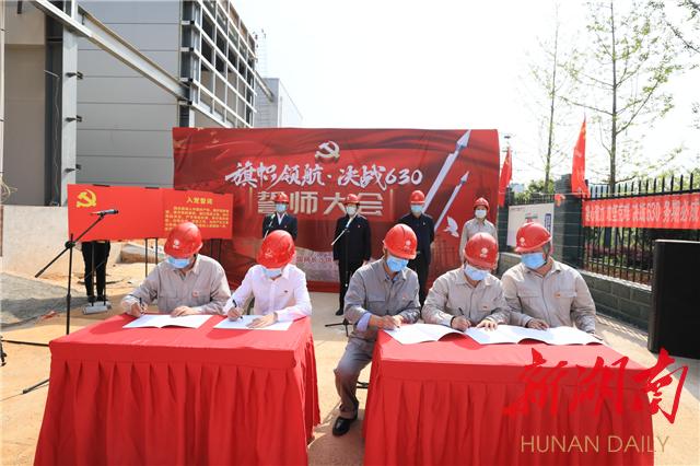 脚下功夫，国内足球赛事奏响进攻战歌