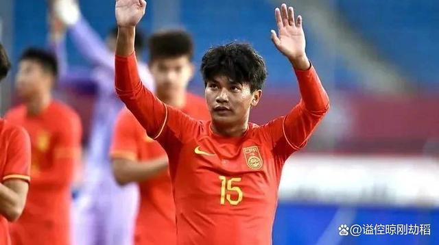 亚美体育官网入口-包含国足东亚杯总结：1胜2负进1球，两新人表现合格，主帅问题依旧困扰的词条