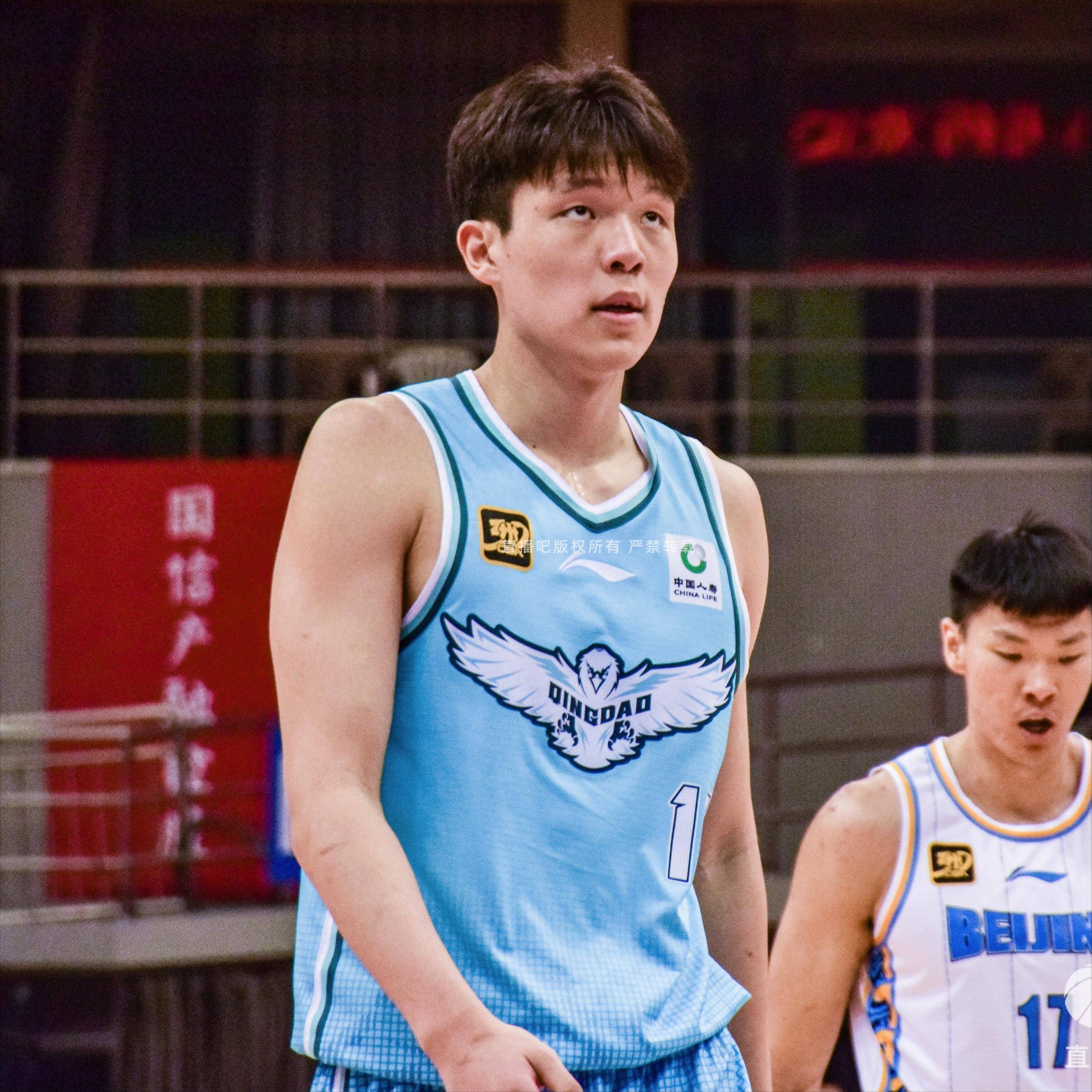 亚美体育官网入口-去年新秀二阵中锋今日面对杨瀚森11投仅1中