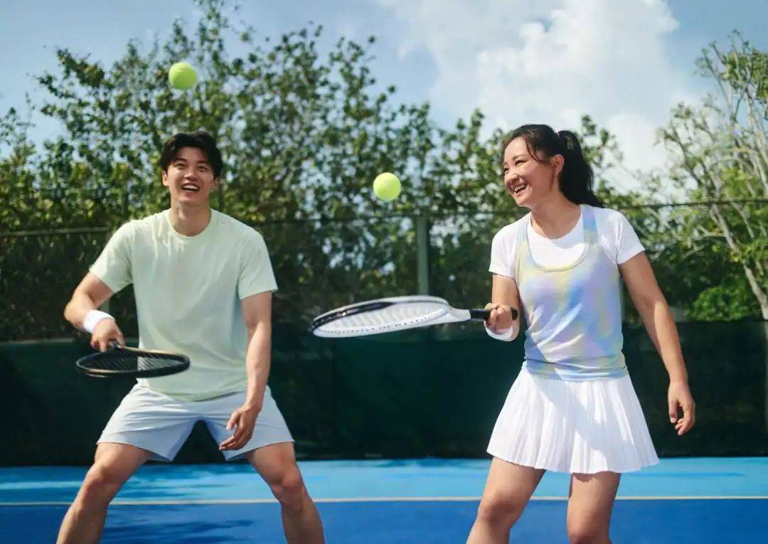 8255美元!杨瀚森联合试训球衣拍高价仅次于状元弗拉格的简单介绍