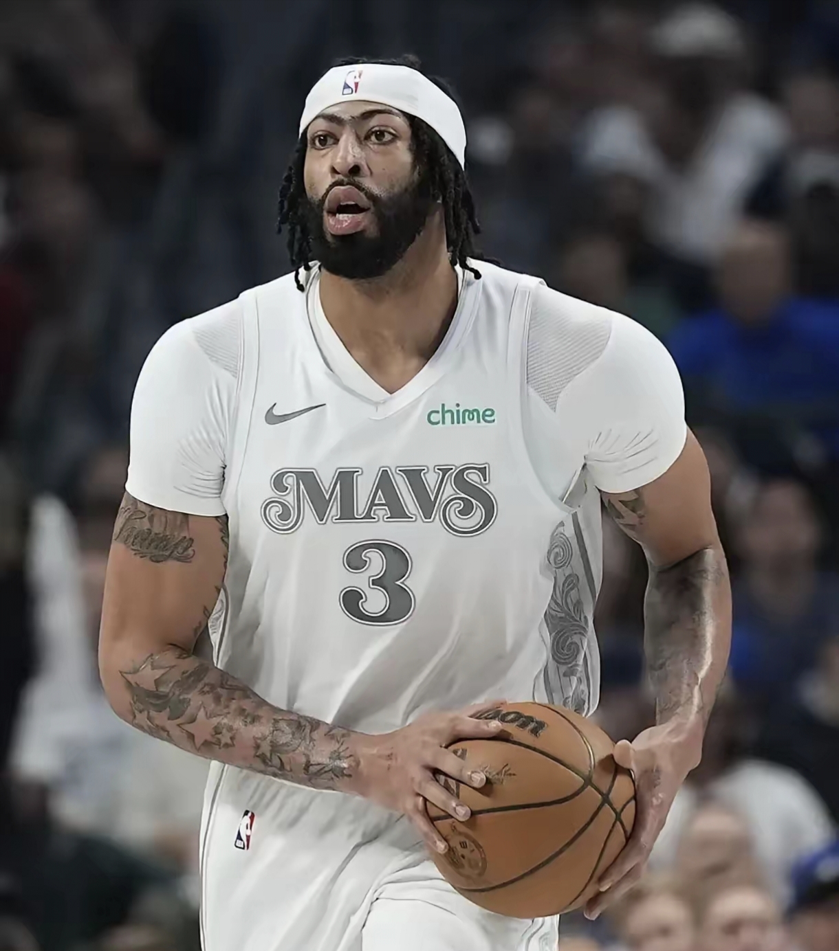 NBA-浓眉赛季中视网膜脱落目前已接受修复手术的简单介绍